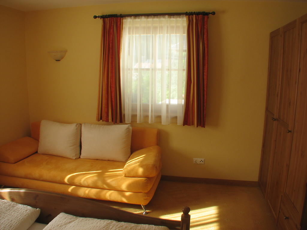 Apart Raetia Daire Pfunds Oda fotoğraf
